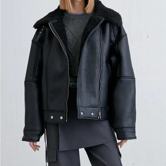 Oversized Sherpa Aviator Jacket - Picture 3 of 5